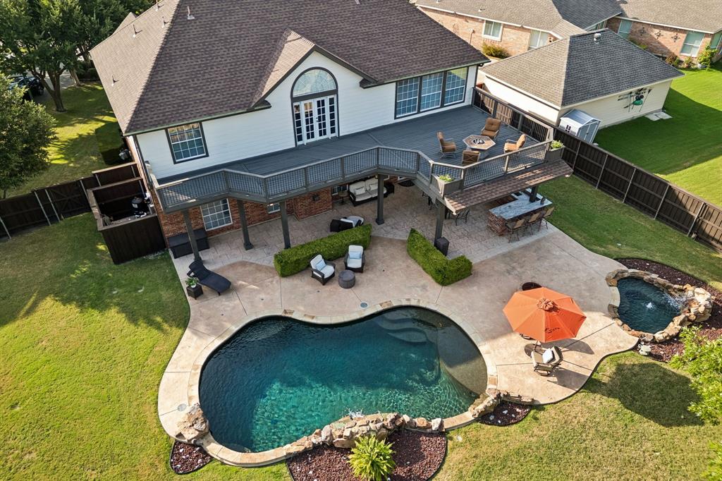 2713 Greenview Drive