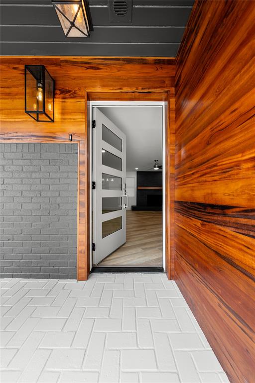 Lewis Harry F - Residential