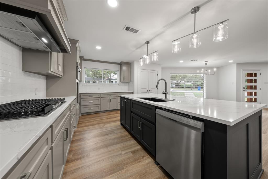 Lewis Harry F - Residential