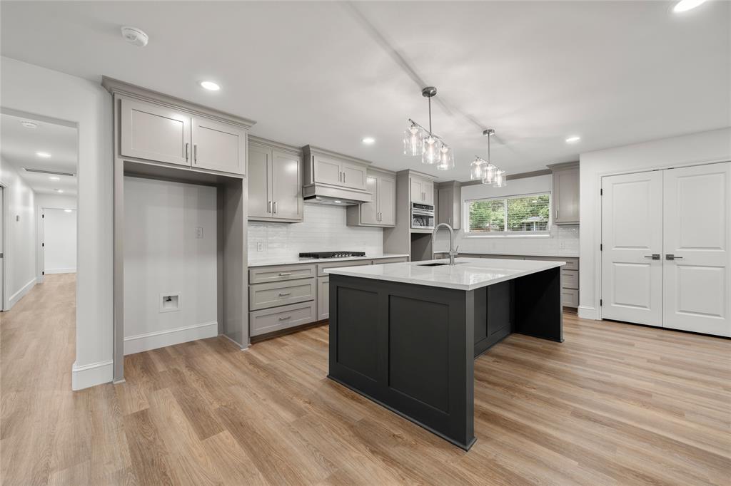 Lewis Harry F - Residential