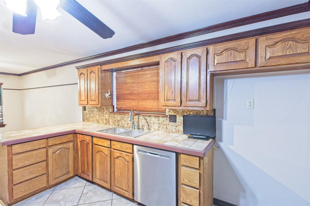 McKinney, Texas 75072, United States, 3 Bedrooms Bedrooms, ,2 BathroomsBathrooms,Residential,Active,164305