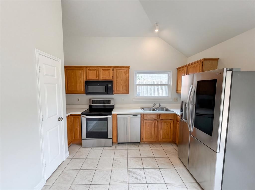 610 Saint Andrews Place