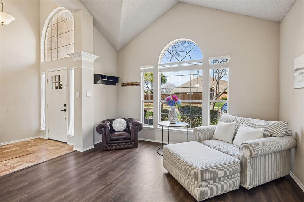 920 Mustang Drive