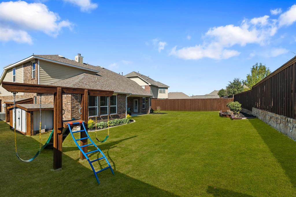 1503 E Collins Boulevard