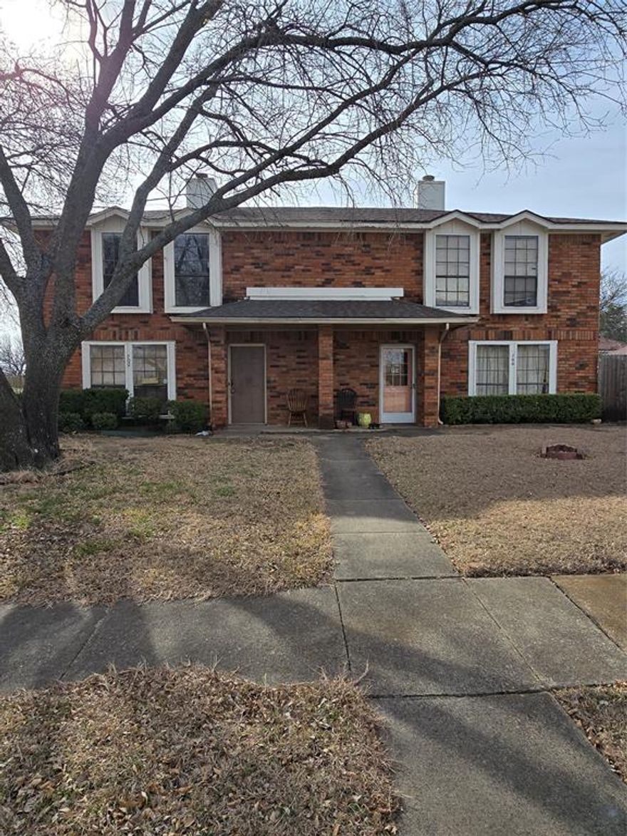 IVESTMENT OPPORTUNITY! This home needs some TLC but doesn't have to be a major renovation to become income producing asset. Located on a corner lot and features 3 bedrooms and 2.5 bathrooms. This would make a great rental or short term rental as there is no HOA.