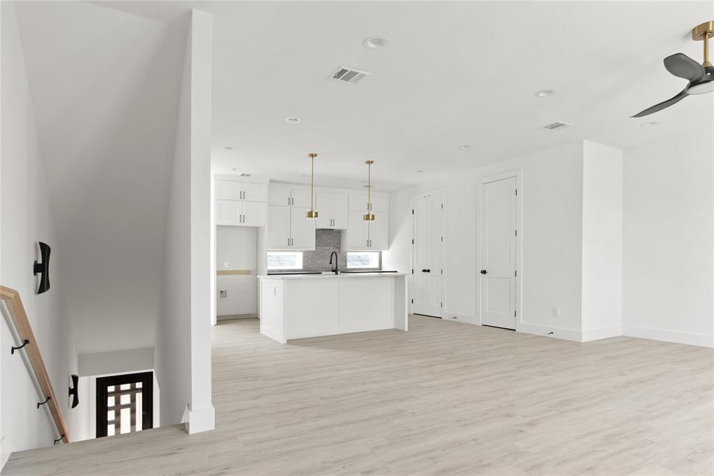 4711 Sylvester Street