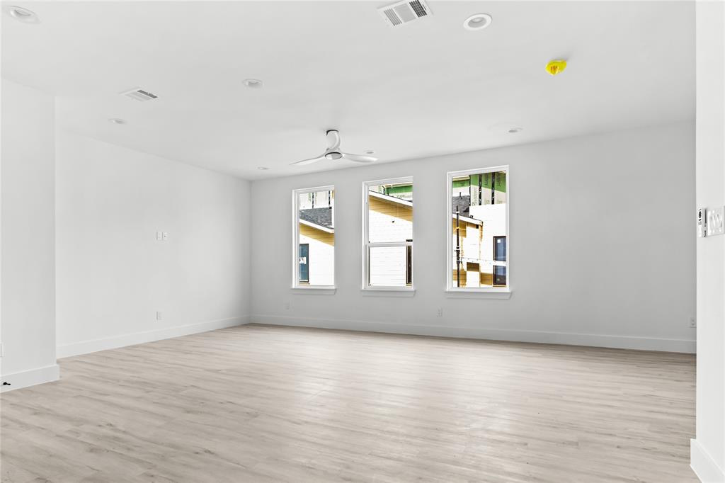 Maplewood 01 - Residential Income