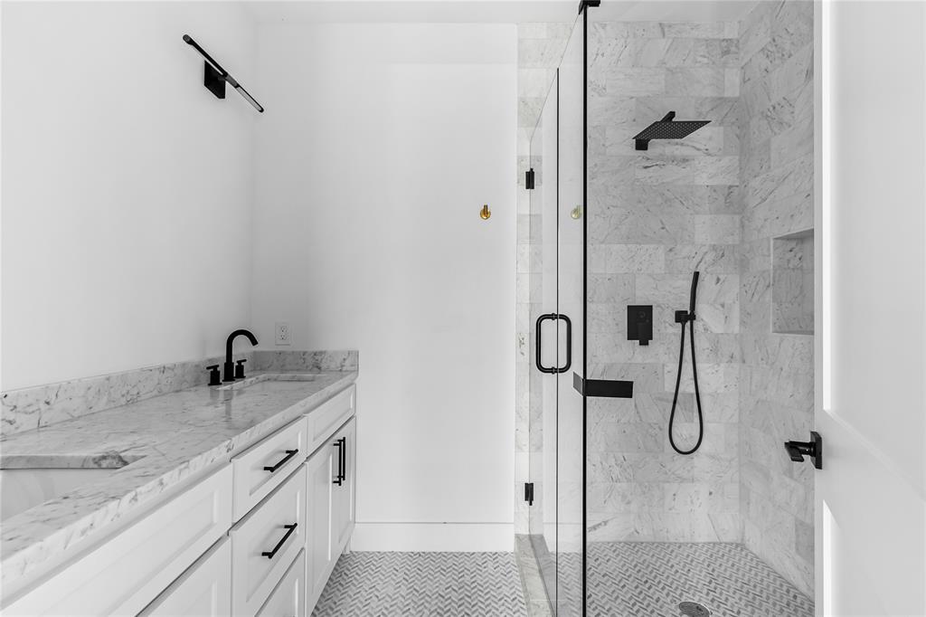 Maplewood 01 - Residential Income