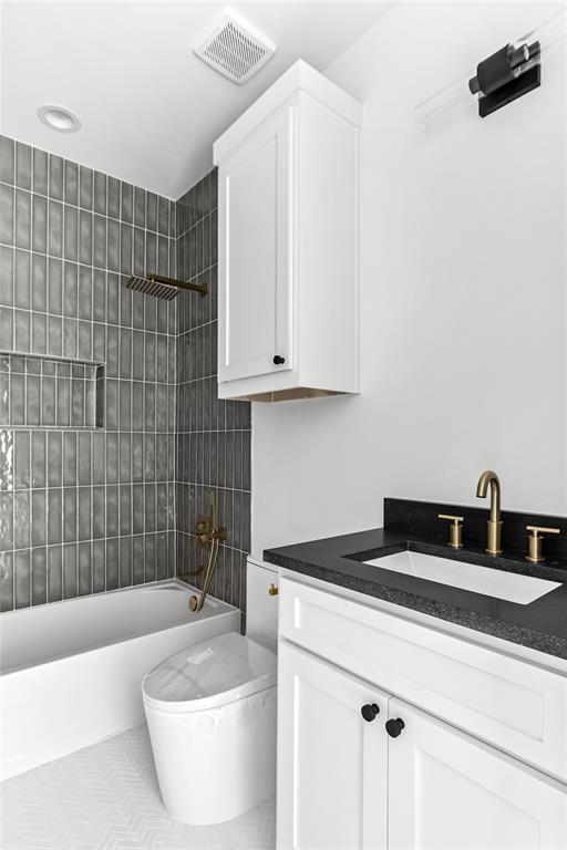 Maplewood 01 - Residential Income