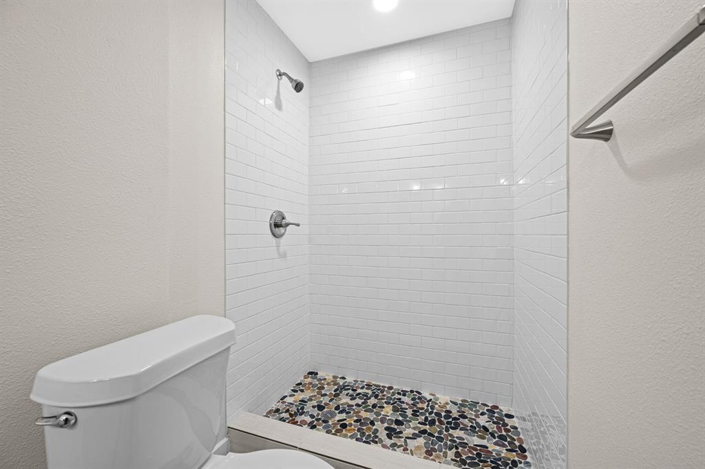 Highland Meadows 08 - Residential Income