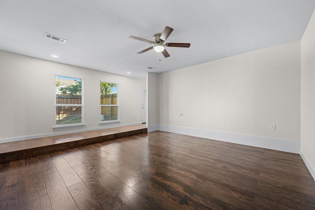 Highland Meadows 08 - Residential Income