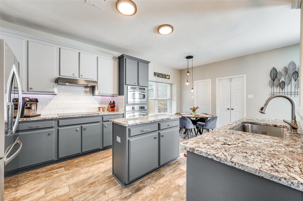 1433 Glendover Drive