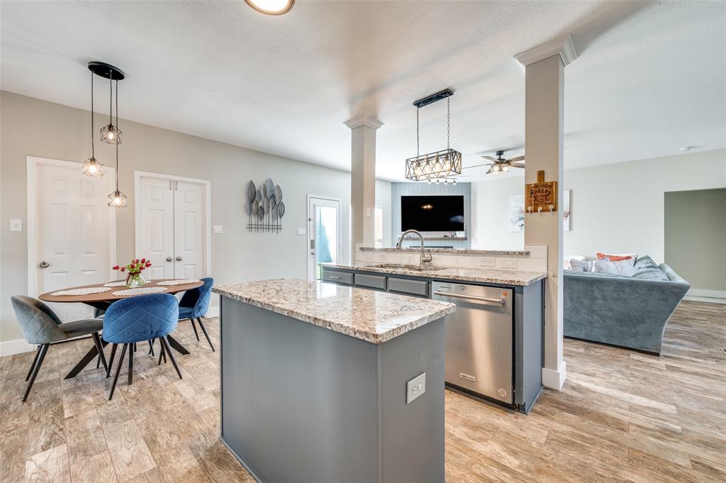 1433 Glendover Drive