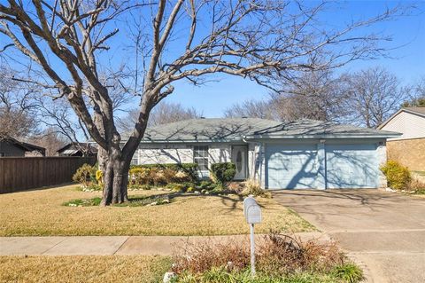 1216 Patrick Street Crowley TX 76036