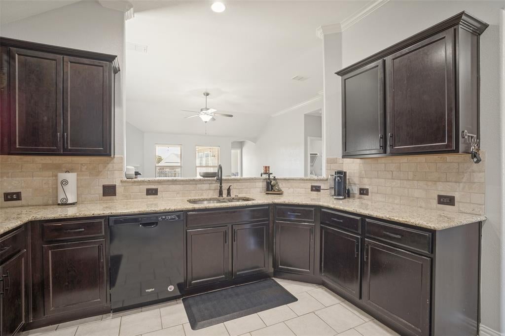14317 Mariposa Lily Lane