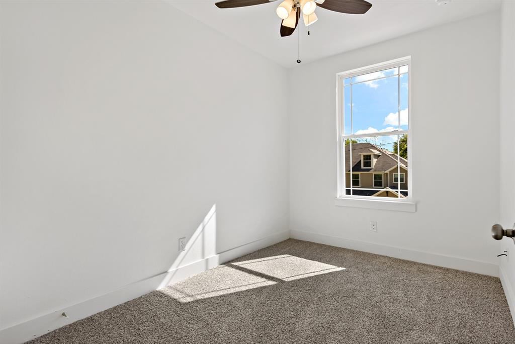 Inglish Add - Residential Income