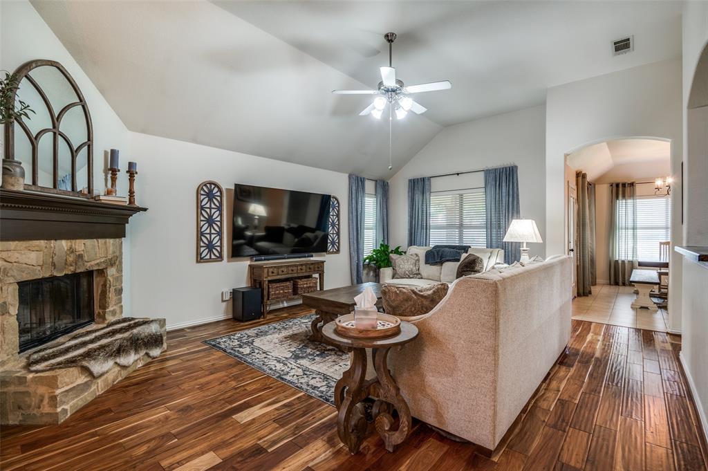 3010 Glenbrook Drive