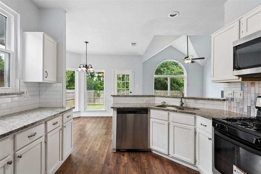 Highland Oaks - Residential