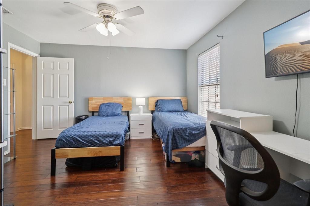 La Mirada Condo - Residential