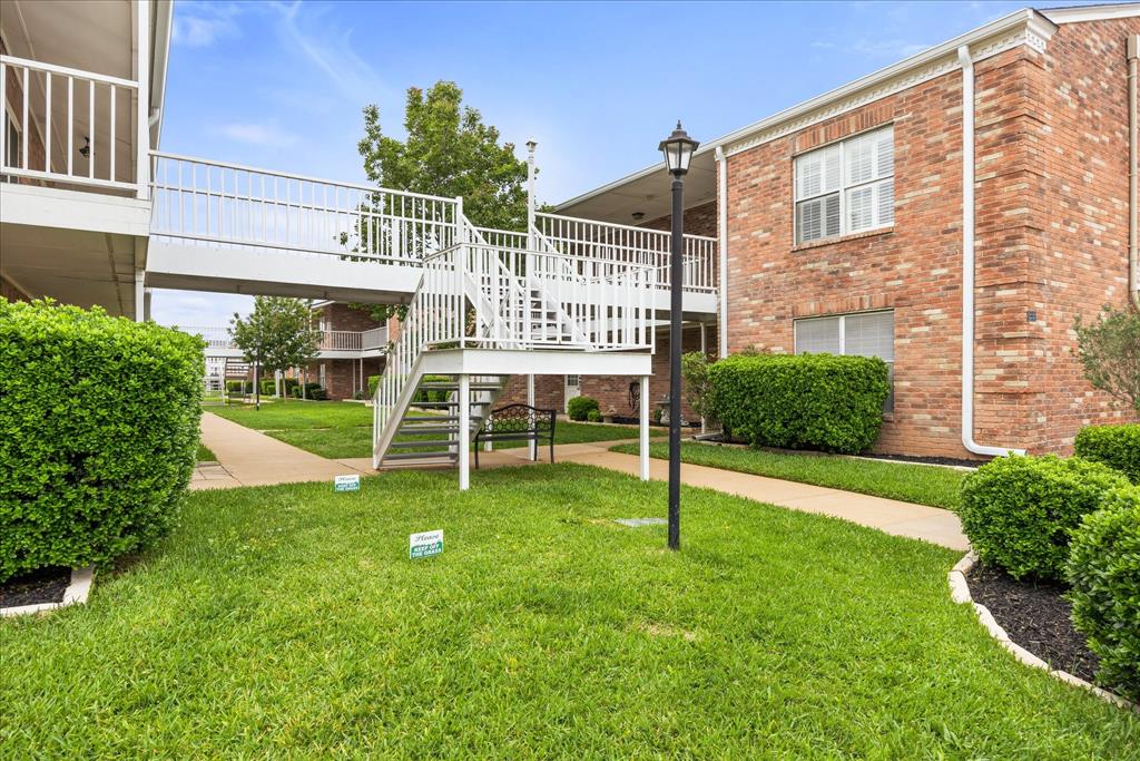 Fairway Condos - Residential