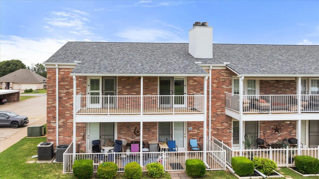 Fairway Condos - Residential