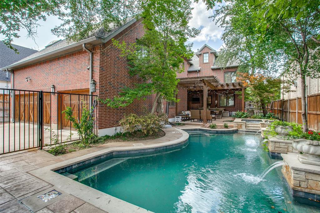 University Heights Sec 02 - Residential