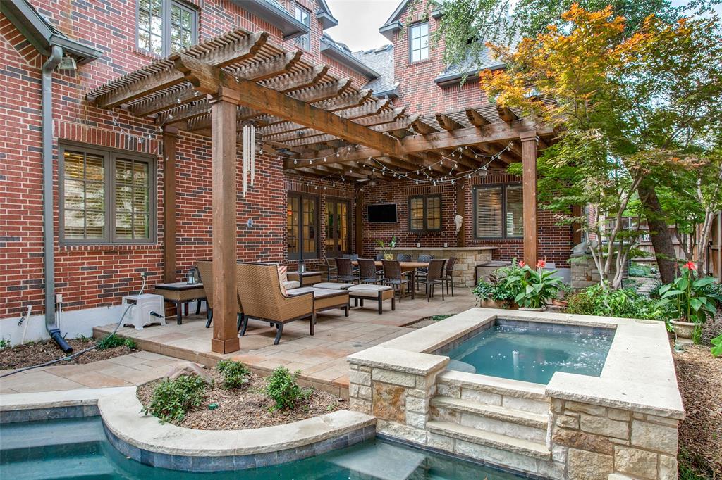 University Heights Sec 02 - Residential