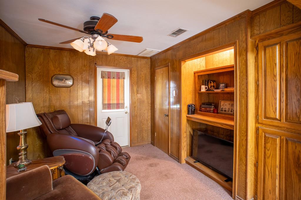 A-Varela-Woodland - Residential