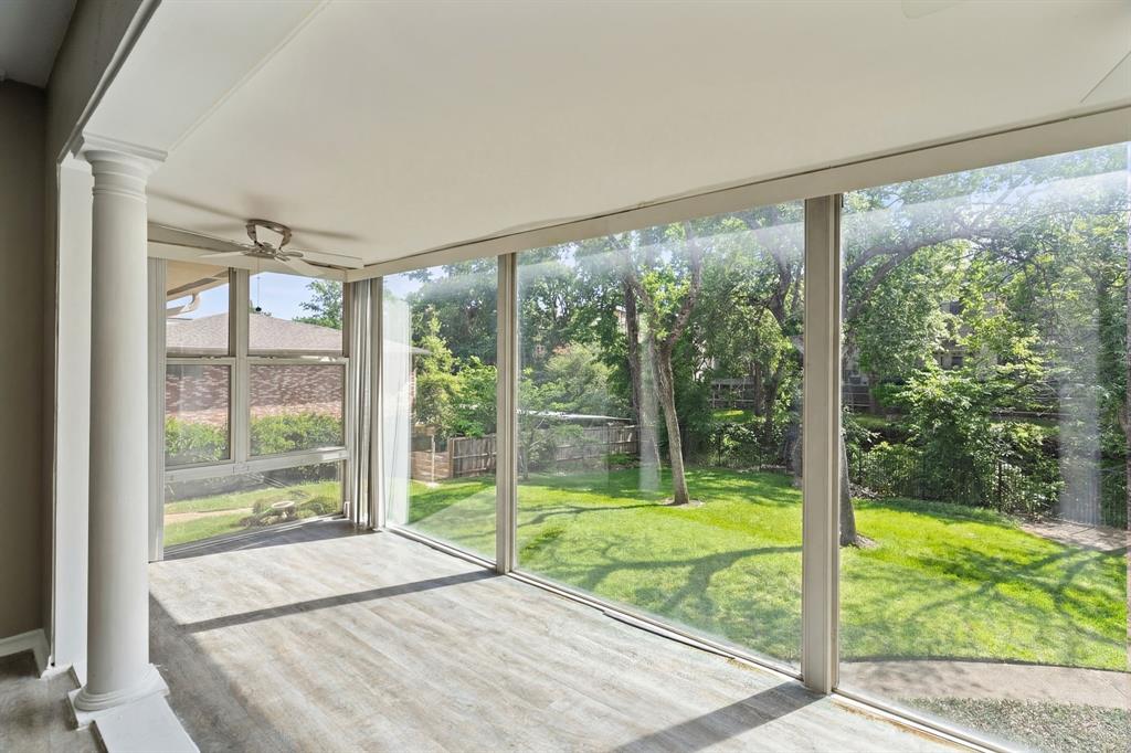 Royal Oaks Condo - Residential