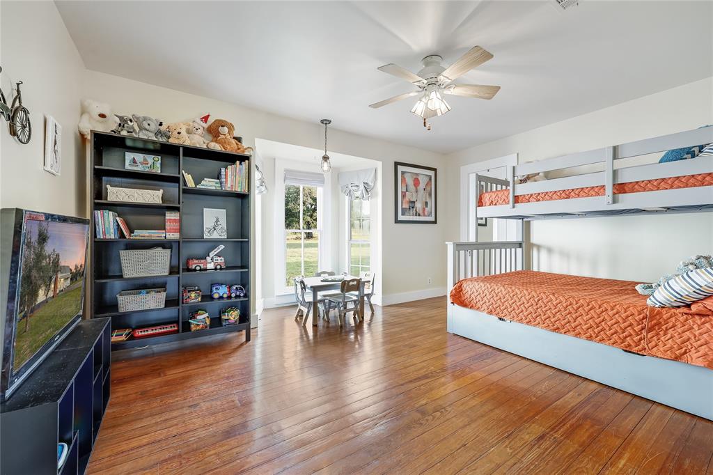 JOE F EDGAR - Residential