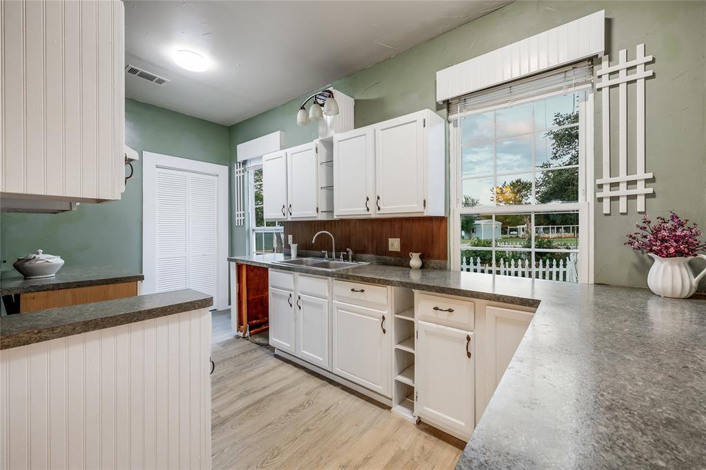 JOE F EDGAR - Residential