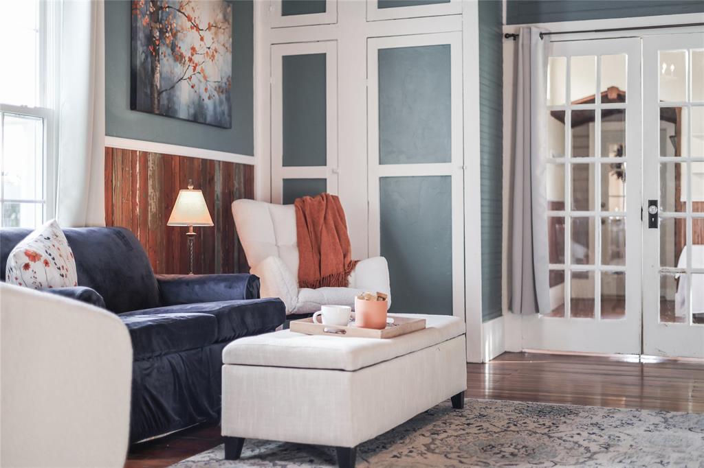 JOE F EDGAR - Residential