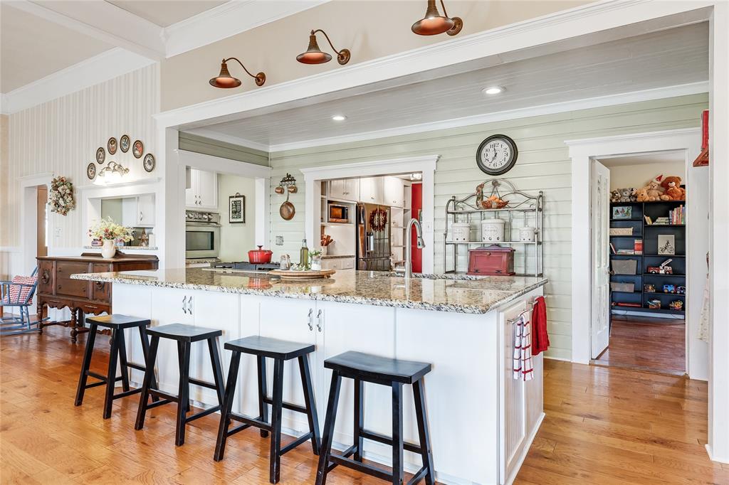 JOE F EDGAR - Residential