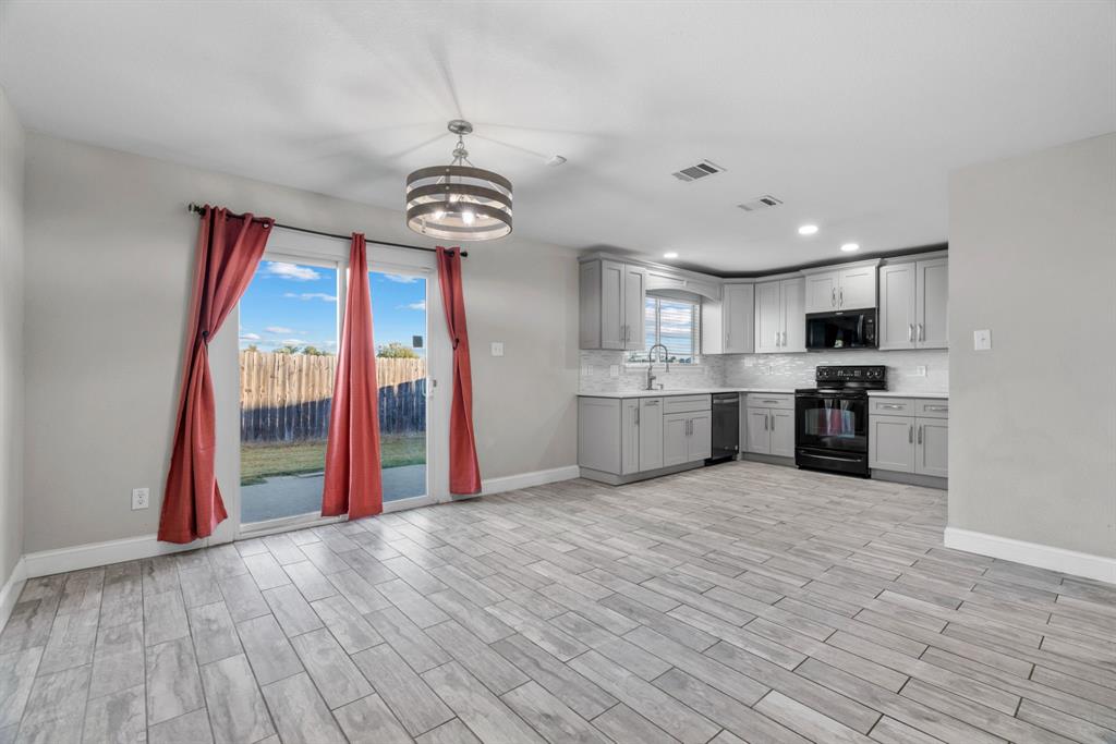 Falcon Ridge - Residential Lease