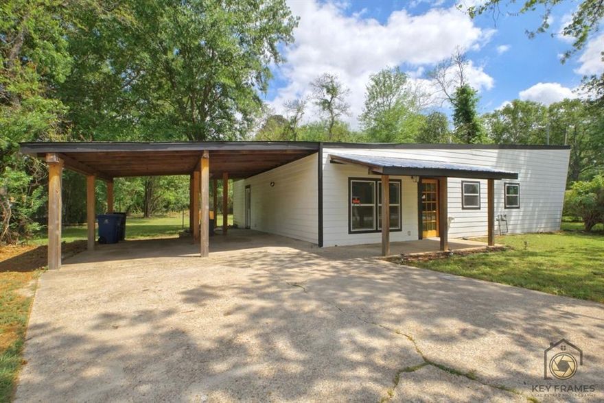 Come see this Beautifully REMODELED home that feels like a country oasis that is conveniently located near all the amenities that south Shreveport has to offer.  This home boasts an open floorplan with moderately high ceilings throughout the property.  All the main systems (HVAC, Roof, Electrical, and Plumbing) have been replaced or upgraded for the new owners to move into this home with very little maintenance. The large lot allows for a country feel as you sit out on the rear deck to enjoy your morning coffee. If you are looking for a move in ready home to settle into, then look no further!