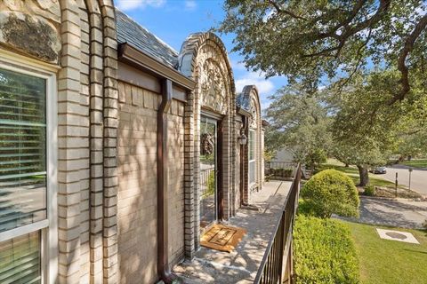 4100 Ridglea Country Club Drive 1401 Fort Worth TX 76126