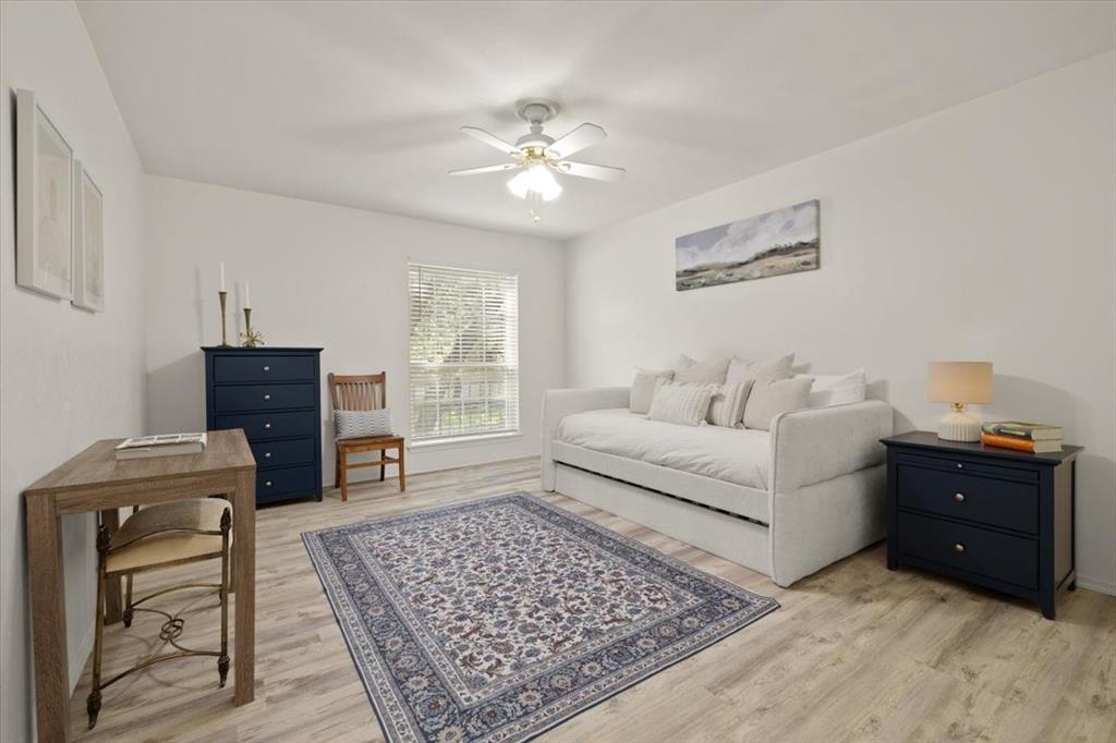 Ridglea Estate Condo - Residential