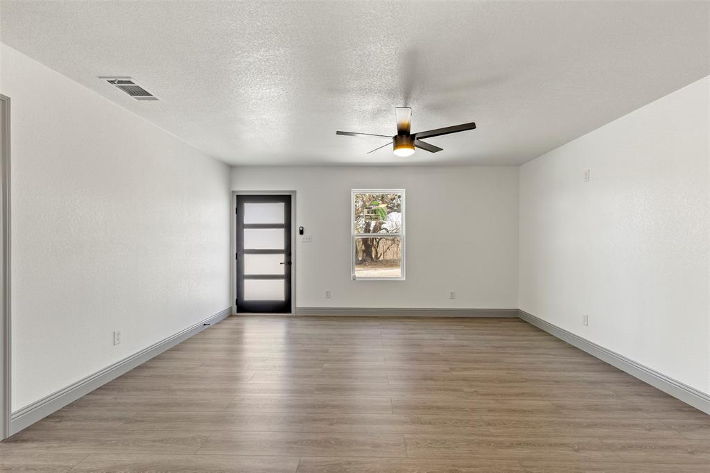 LAKE GRANBURY HBR SEC A - Residential