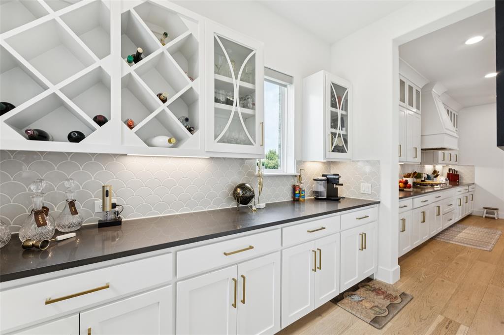 1220 Karsten Ridge Pass