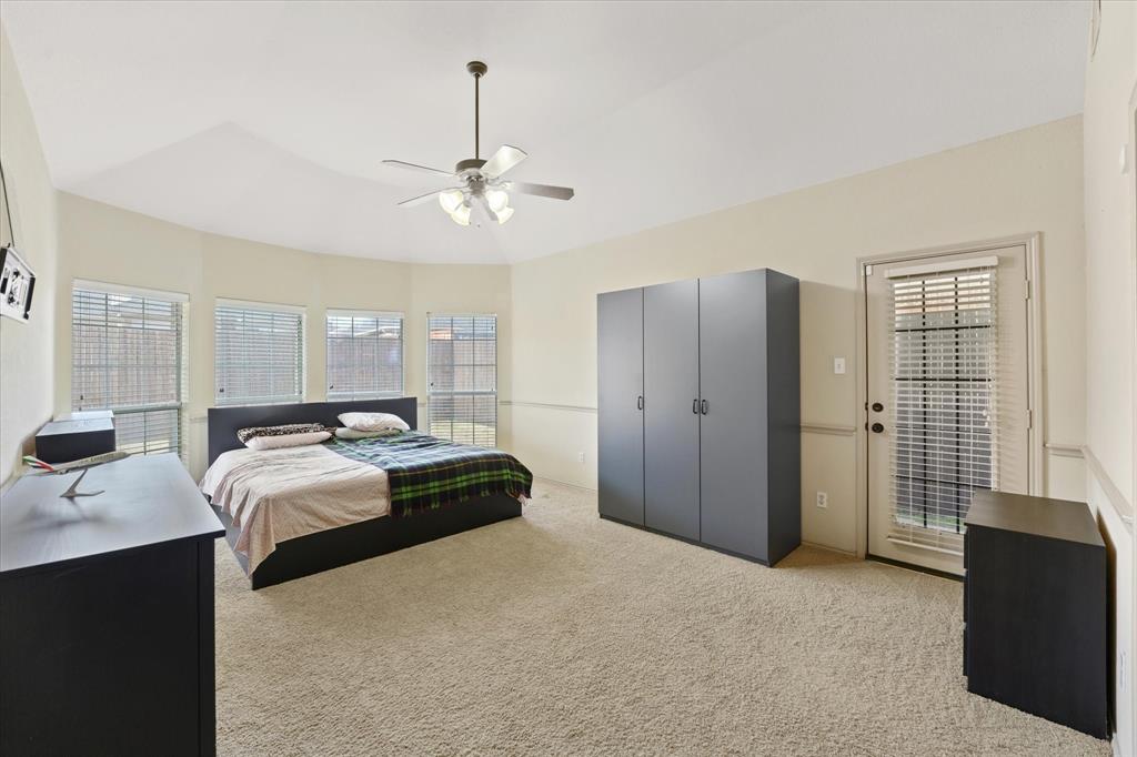 6817 Lake Meadow Lane