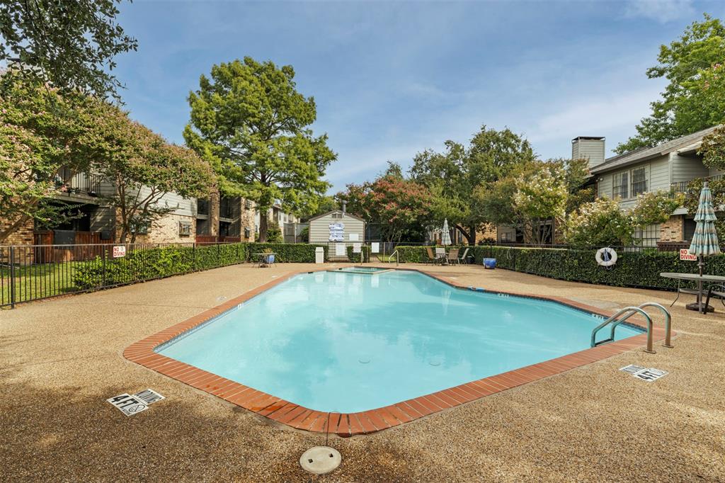 Bent Tree Forest Drive Condos - Residential