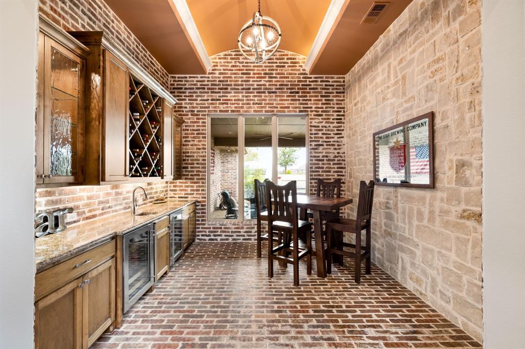 1481 Stony Trail