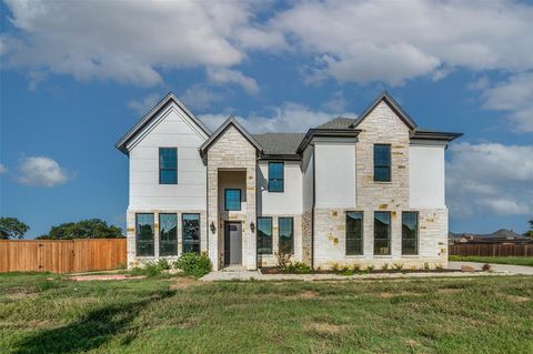 A home in Waxahachie