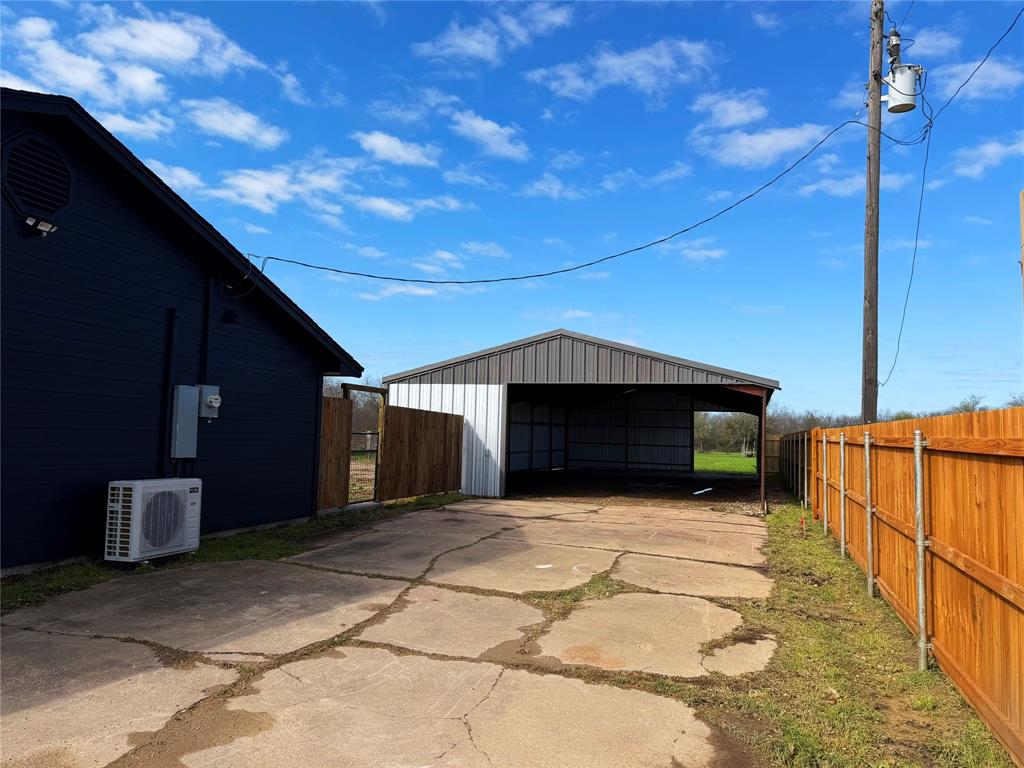 Lawrence - Residential