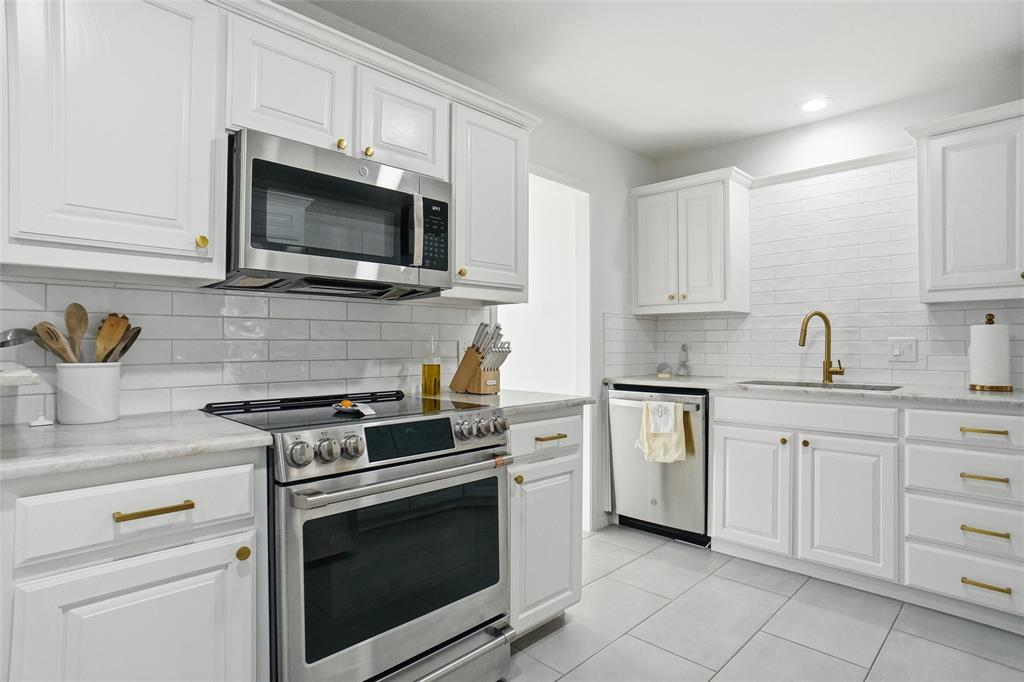 Benbrook Lakeside Add - Residential