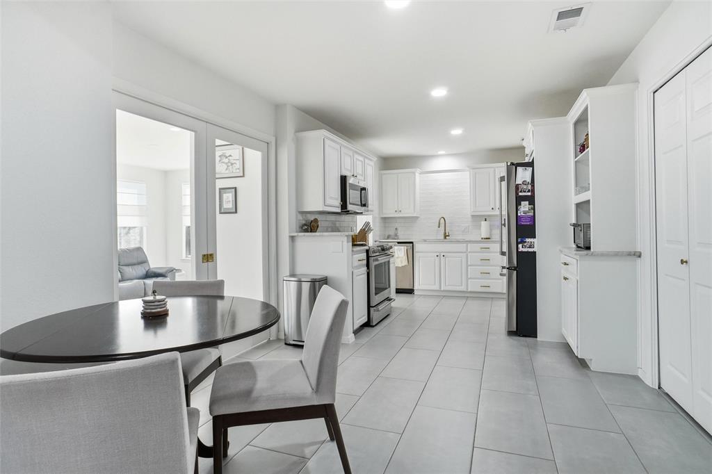 Benbrook Lakeside Add - Residential