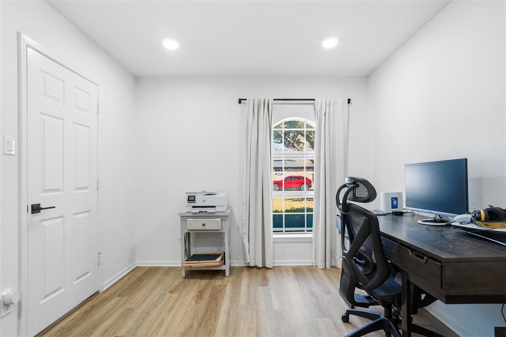 Benbrook Lakeside Add - Residential