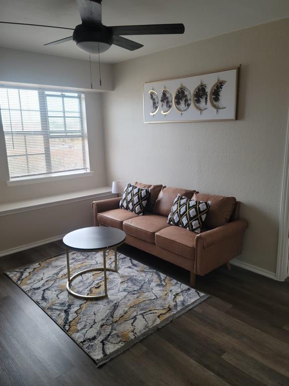 Crestbluff Condo - Residential