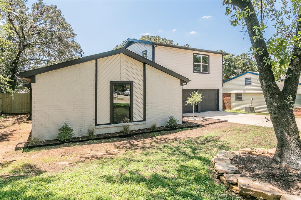 5810 Sagebrush Trail