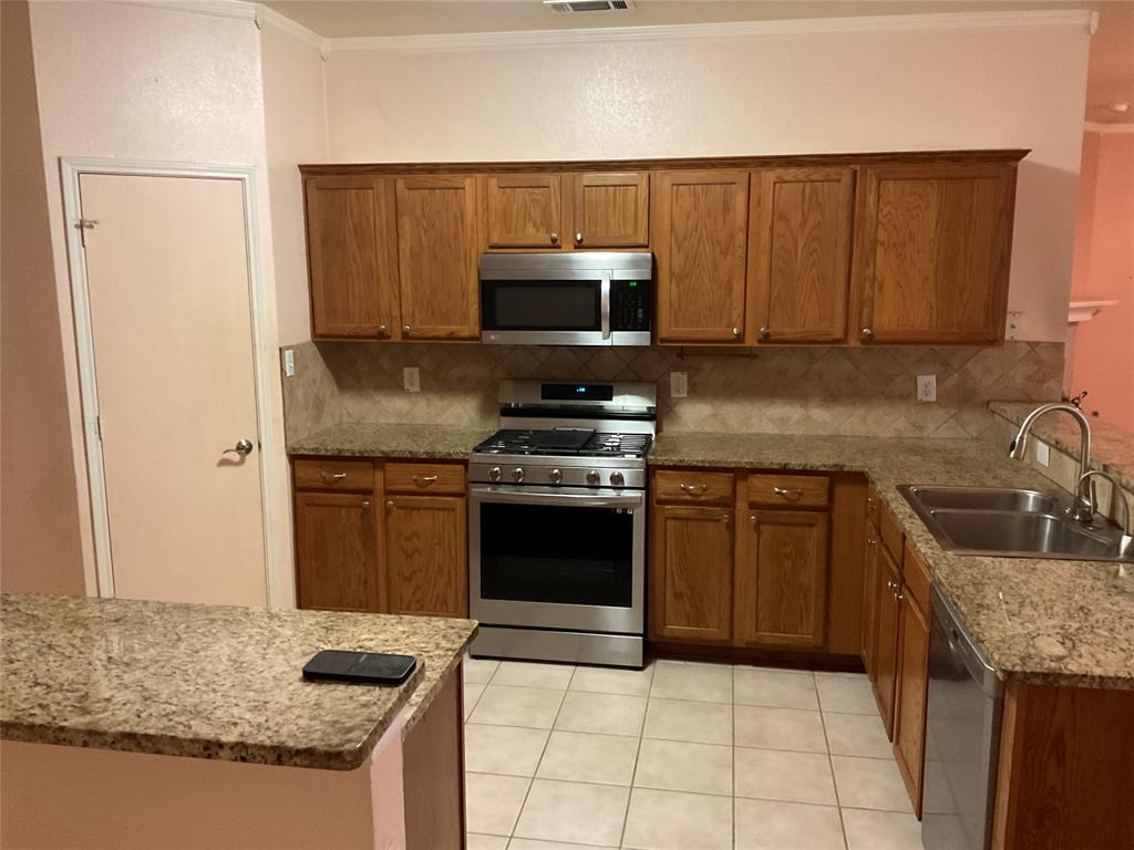 2804 Ector Drive